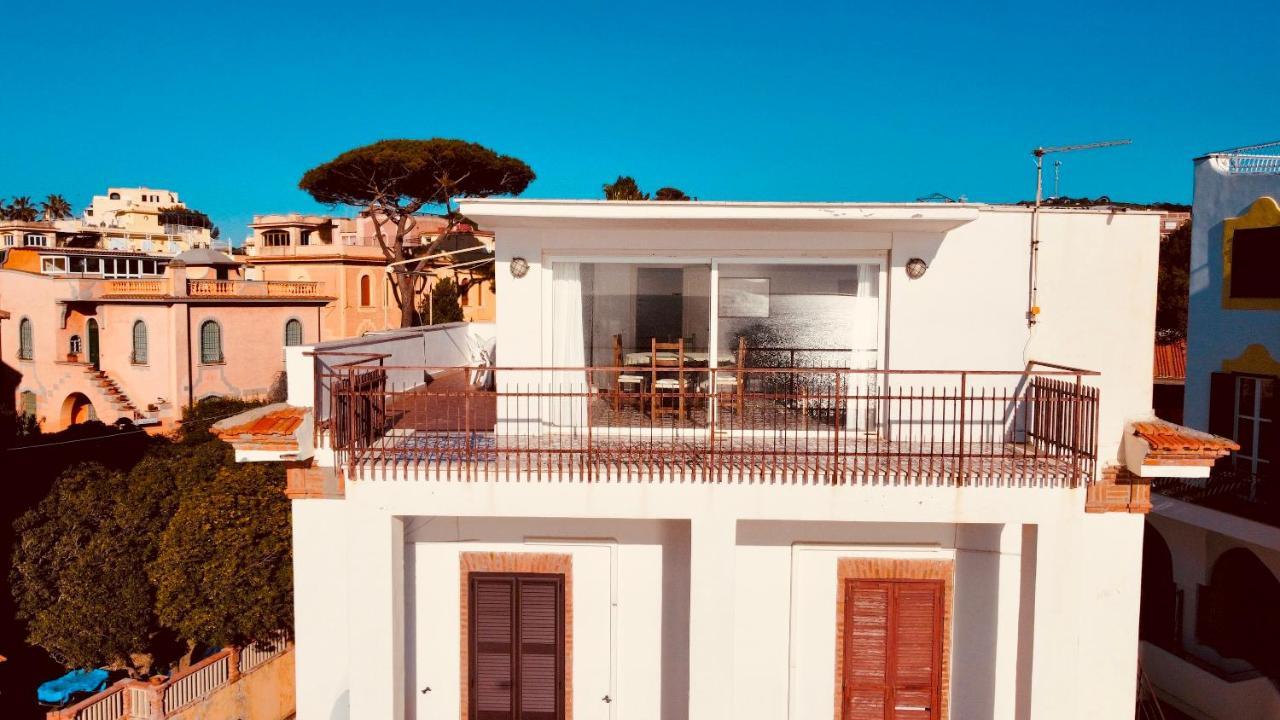 Be Your Home - Appartamento 4 Camere Sul Mare Scesa Al Mare Privata Santa Marinella Exteriör bild