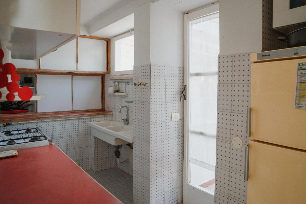 Be Your Home - Appartamento 4 Camere Sul Mare Scesa Al Mare Privata Santa Marinella Exteriör bild