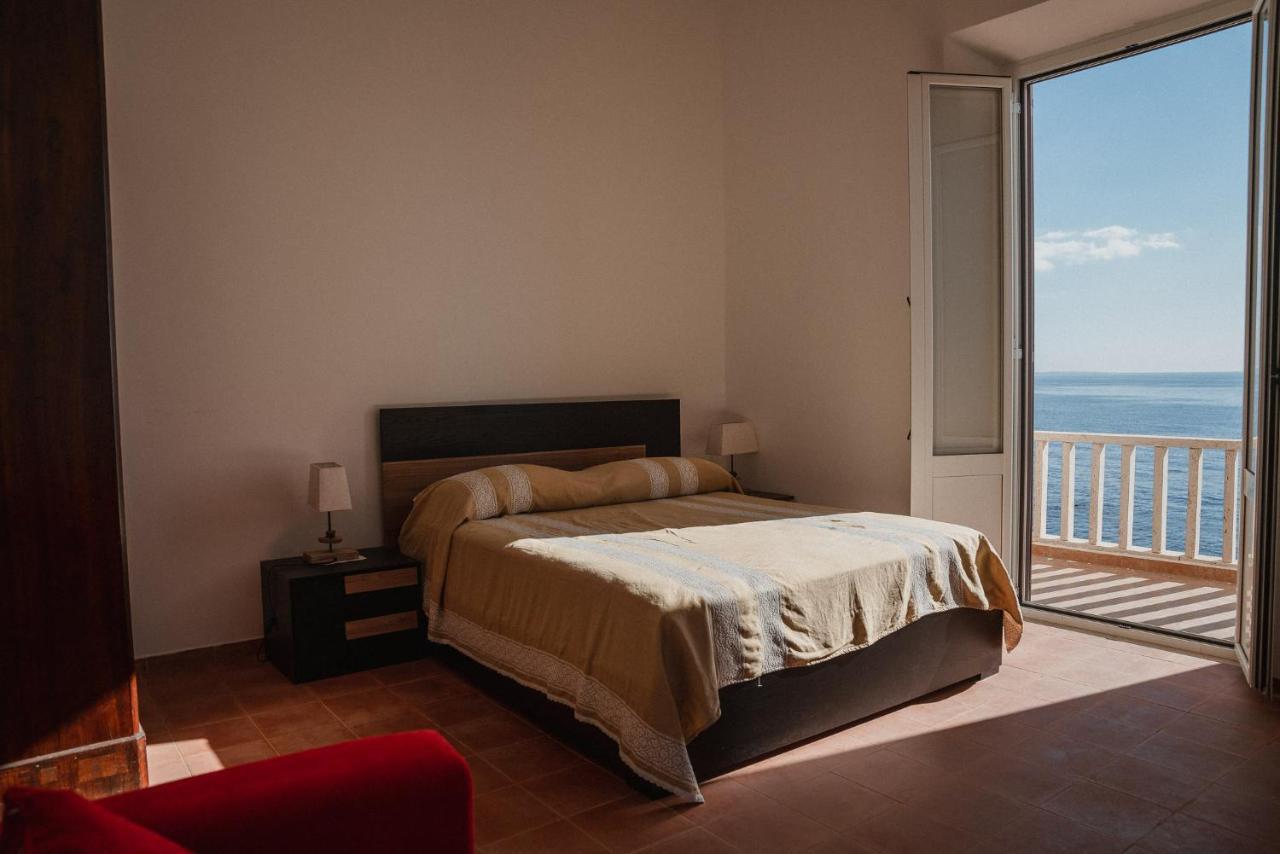 Be Your Home - Appartamento 4 Camere Sul Mare Scesa Al Mare Privata Santa Marinella Exteriör bild