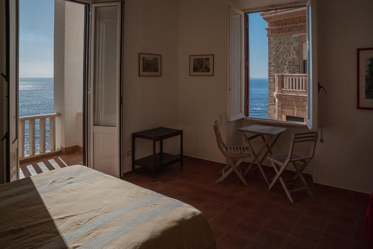 Be Your Home - Appartamento 4 Camere Sul Mare Scesa Al Mare Privata Santa Marinella Exteriör bild