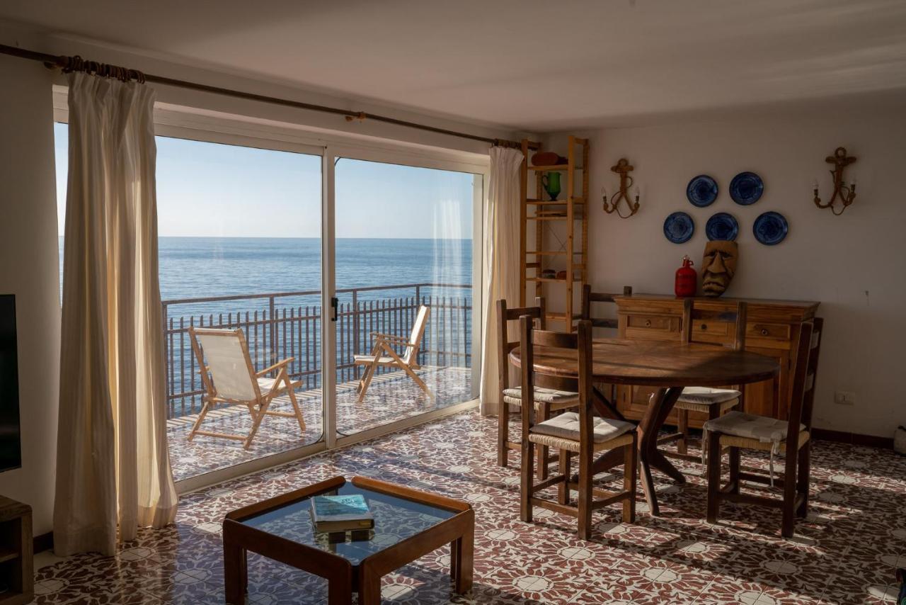 Be Your Home - Appartamento 4 Camere Sul Mare Scesa Al Mare Privata Santa Marinella Exteriör bild
