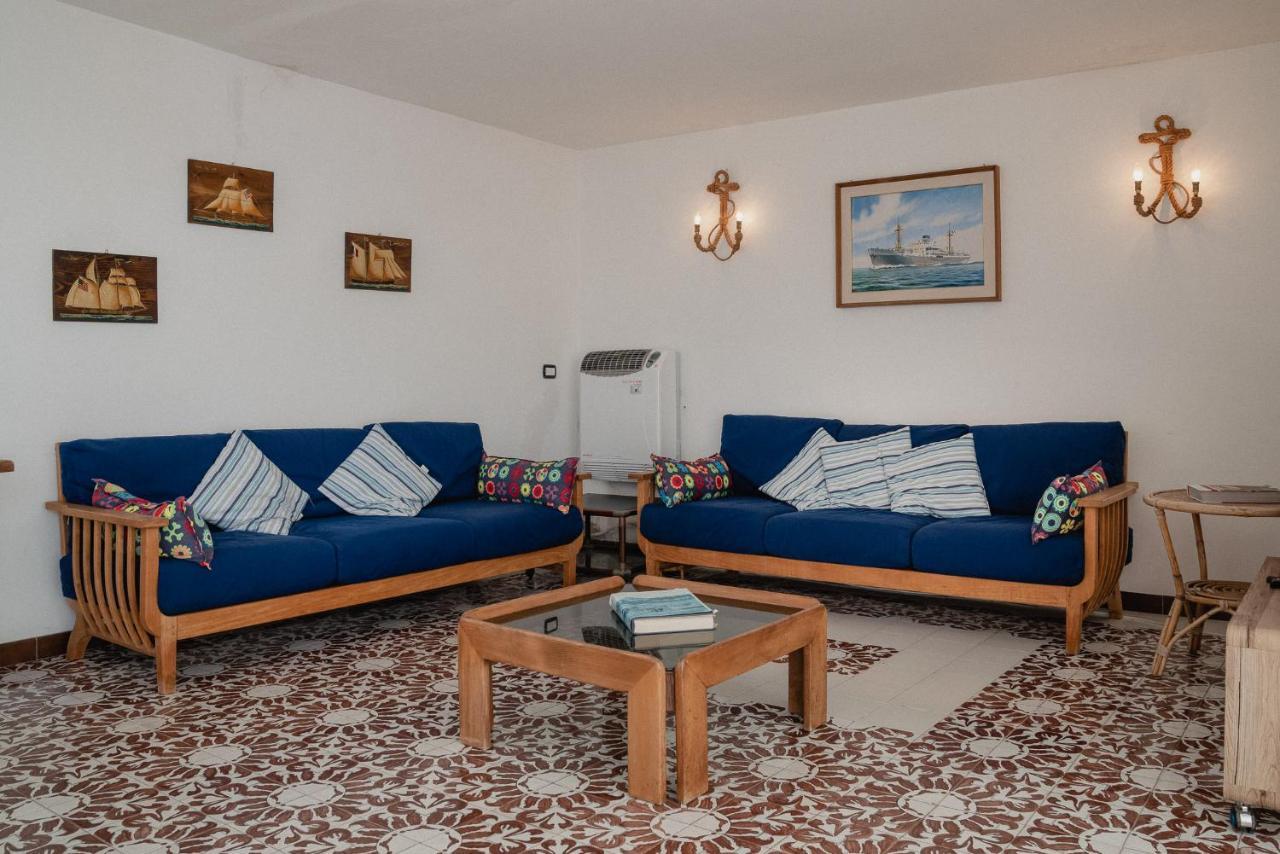 Be Your Home - Appartamento 4 Camere Sul Mare Scesa Al Mare Privata Santa Marinella Exteriör bild